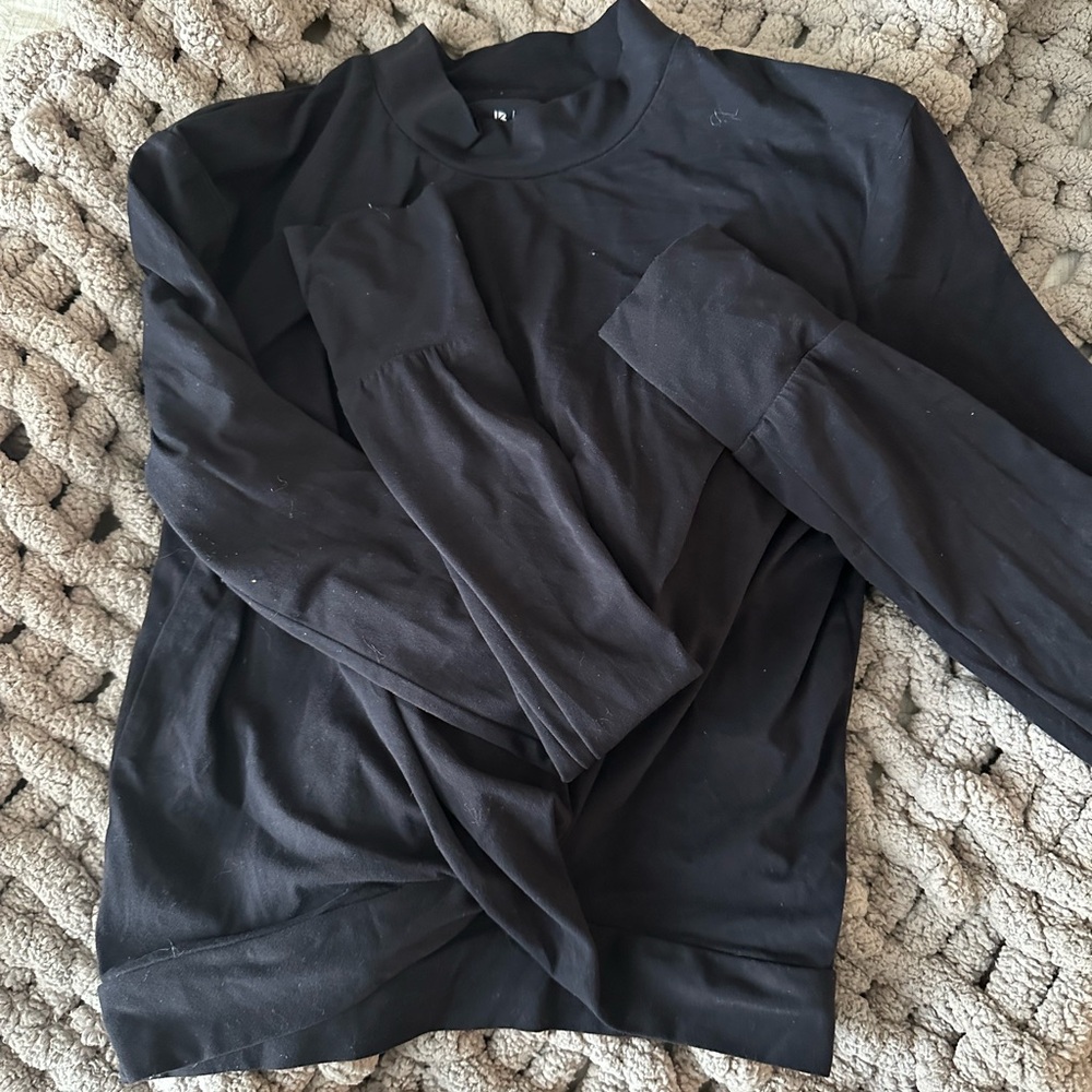 Buffbunny long sleeve crop